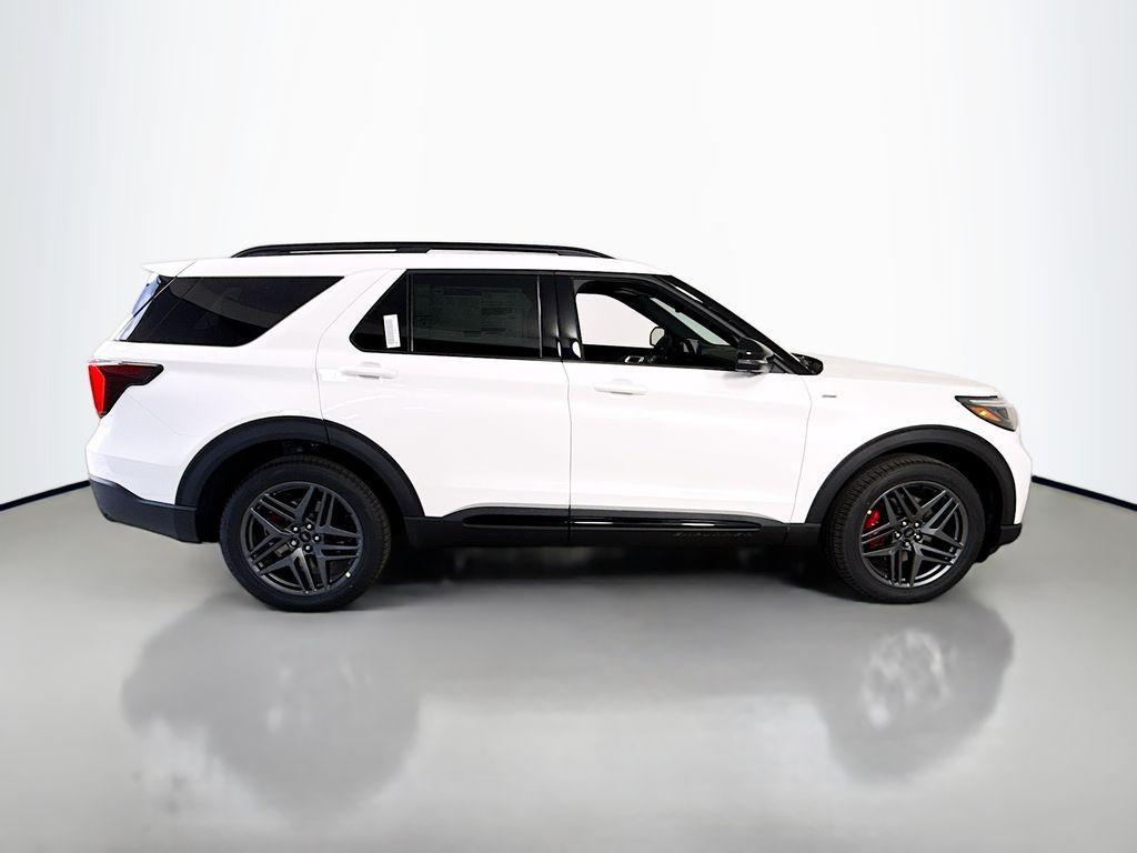 new 2026 Ford Explorer car, priced at $49,979