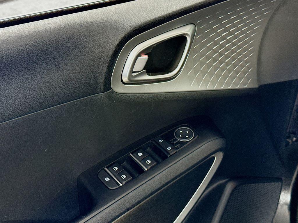 used 2023 Kia Soul car, priced at $14,636