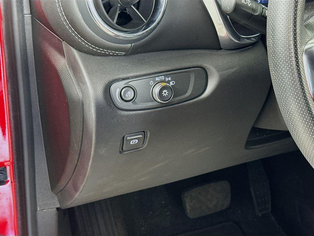 used 2024 Chevrolet Blazer car, priced at $24,750