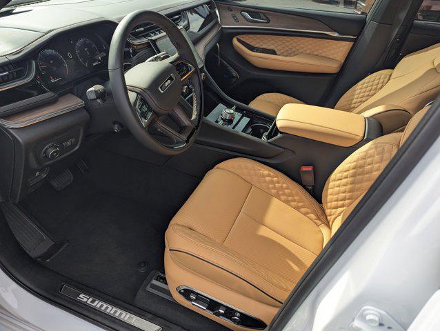 new 2025 Jeep Grand Cherokee car, priced at $73,445