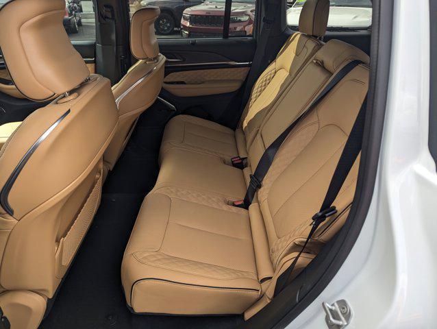 new 2025 Jeep Grand Cherokee car, priced at $73,445