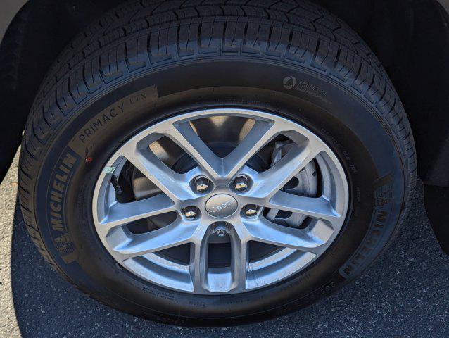 new 2025 Jeep Grand Cherokee L car, priced at $42,999