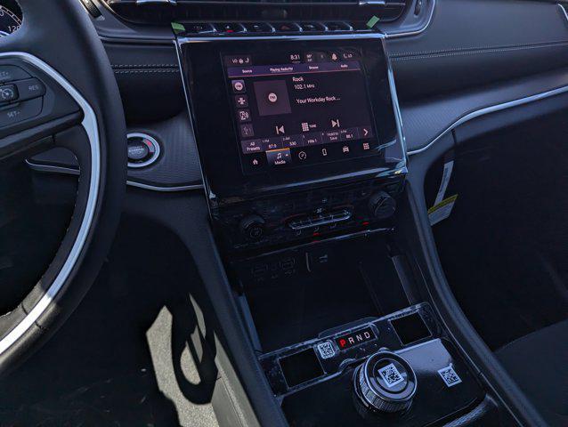 new 2025 Jeep Grand Cherokee car, priced at $44,840