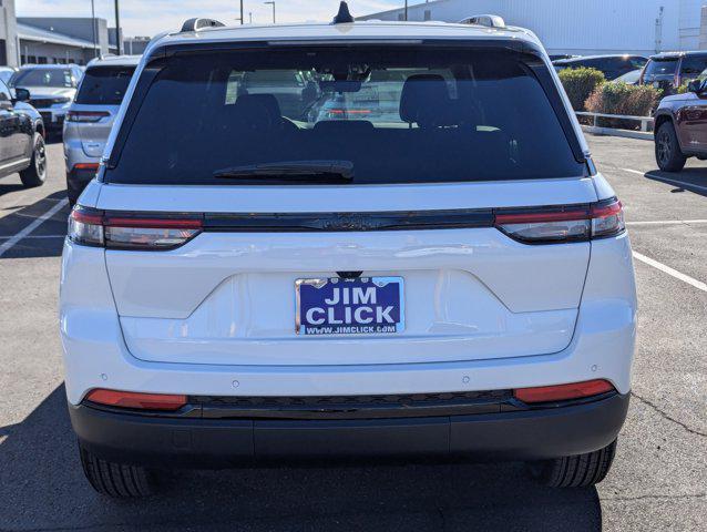 new 2025 Jeep Grand Cherokee car, priced at $45,730