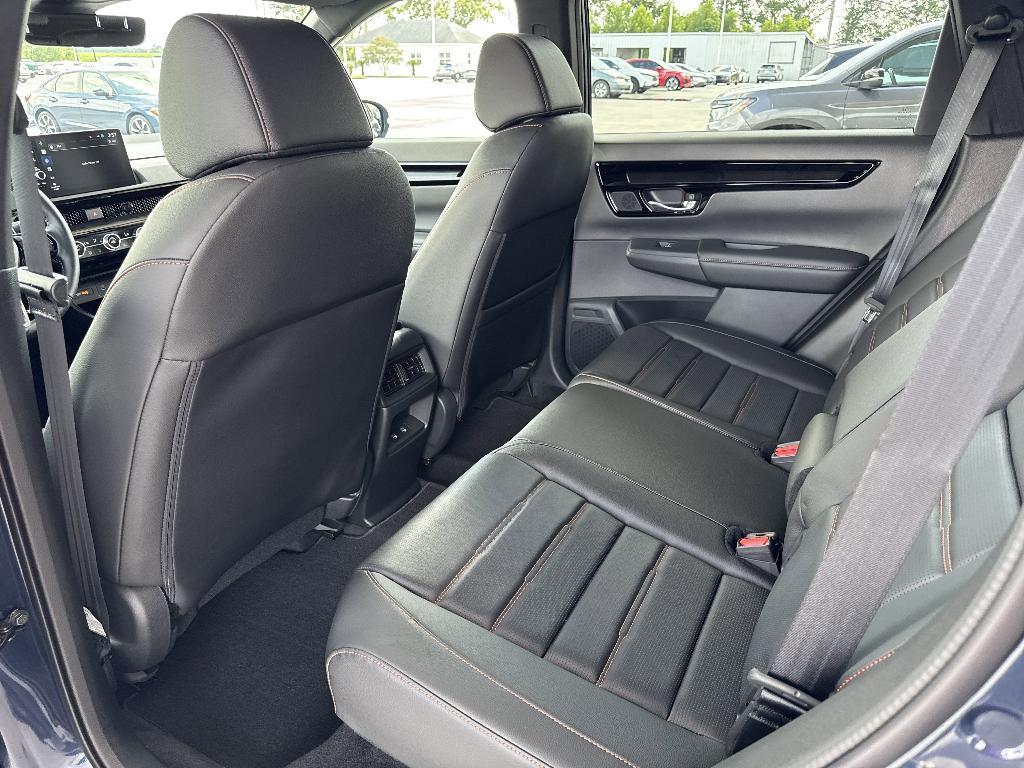 new 2026 Honda CR-V Hybrid car, priced at $40,603