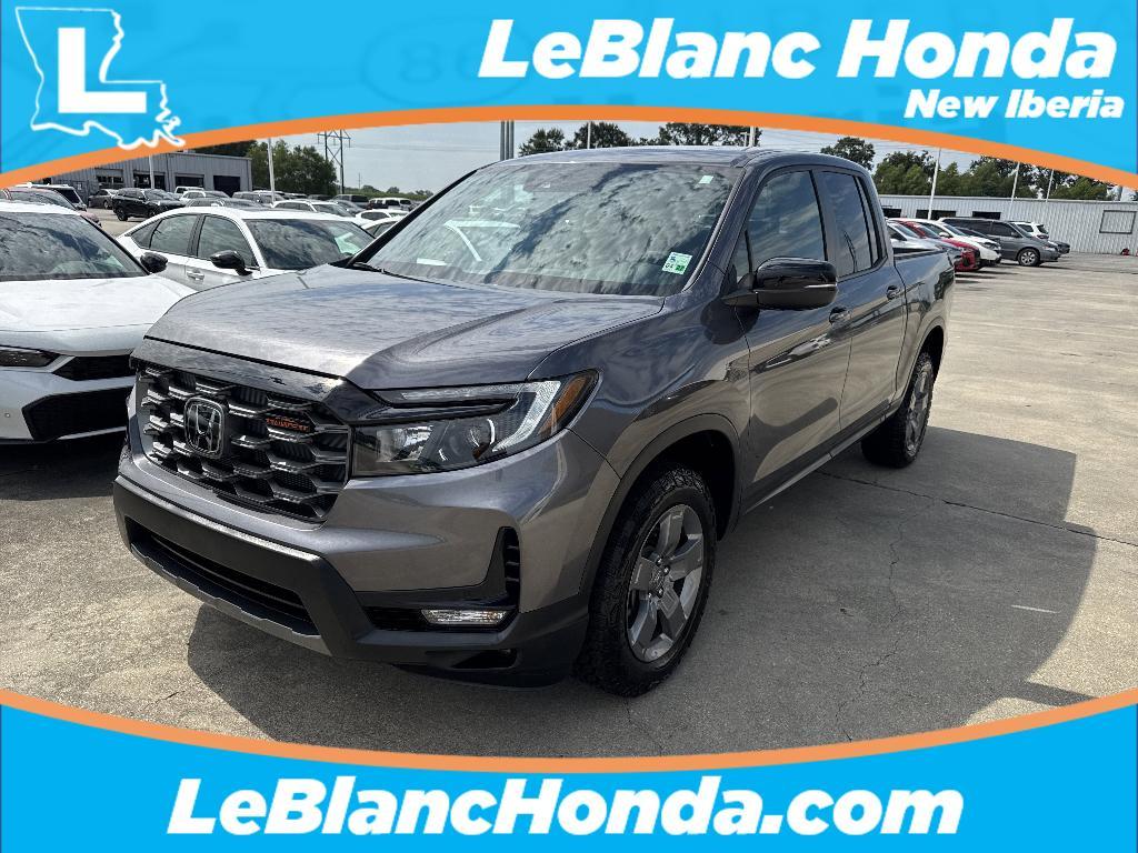 new 2025 Honda Ridgeline car, priced at $44,016
