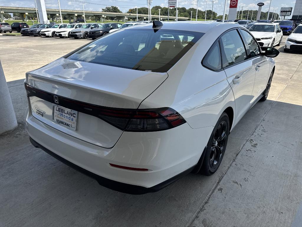 new 2025 Honda Accord car, priced at $32,210