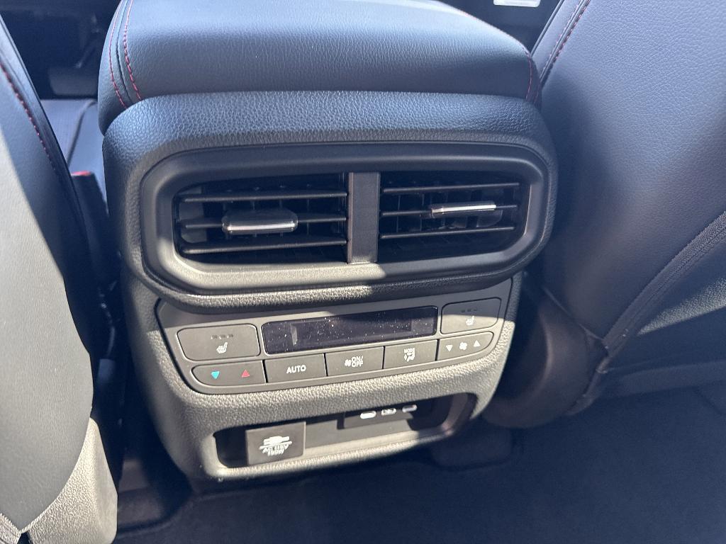 new 2025 Honda Pilot car, priced at $56,075