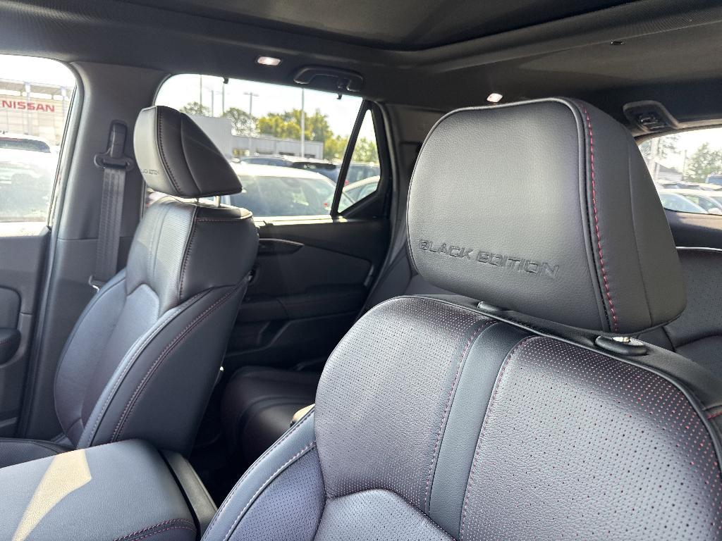 new 2025 Honda Pilot car, priced at $56,075