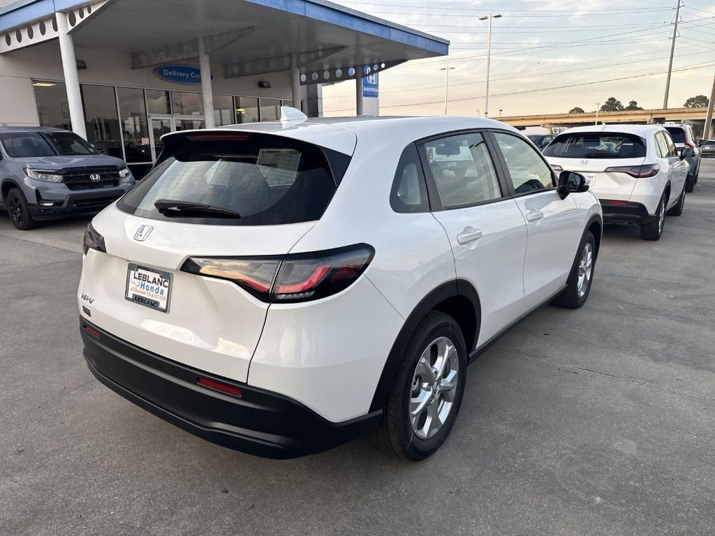 new 2025 Honda HR-V car, priced at $26,205