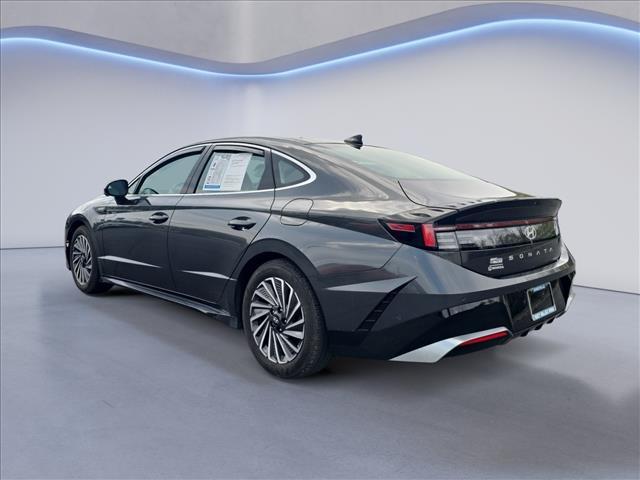 used 2024 Hyundai Sonata Hybrid car, priced at $27,960