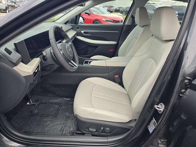 used 2024 Hyundai Sonata Hybrid car, priced at $27,960