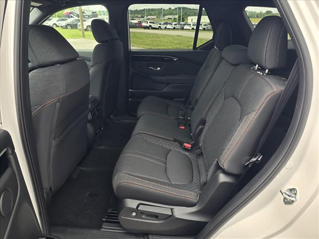new 2026 Honda Pilot car, priced at $43,894