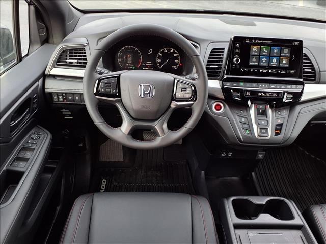new 2026 Honda Odyssey car, priced at $44,380