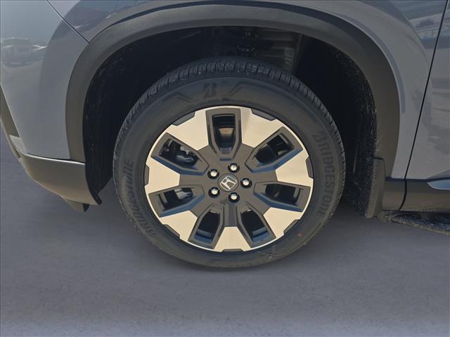 new 2026 Honda Pilot car, priced at $57,375