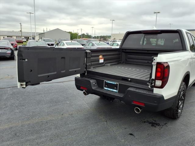 new 2025 Honda Ridgeline car, priced at $45,906