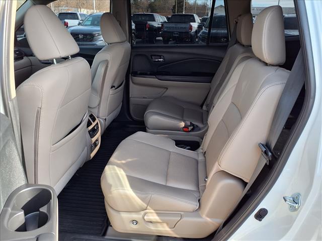 used 2021 Honda Pilot car, priced at $33,888