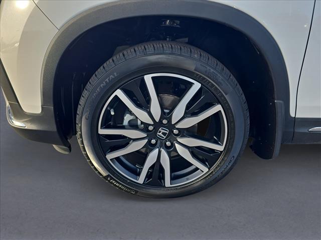 used 2021 Honda Pilot car, priced at $33,888