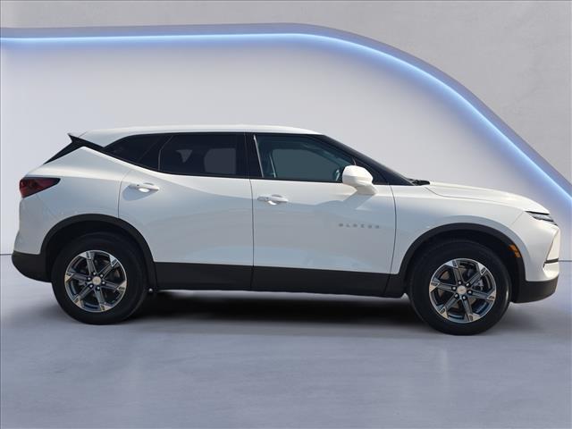 used 2025 Chevrolet Blazer car, priced at $28,895