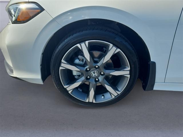 new 2026 Honda Civic Hybrid car, priced at $32,445