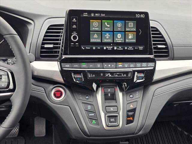 new 2026 Honda Odyssey car, priced at $43,875