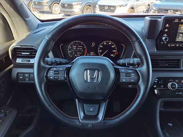 used 2025 Honda Pilot car, priced at $41,669