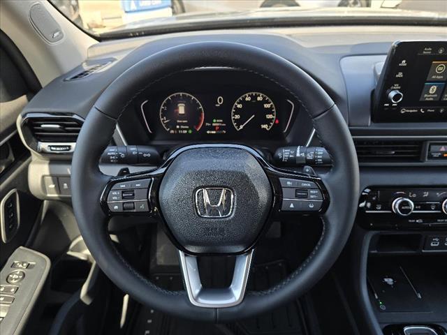 new 2025 Honda Pilot car, priced at $49,366