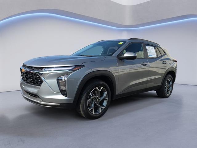 used 2024 Chevrolet Trax car, priced at $19,767