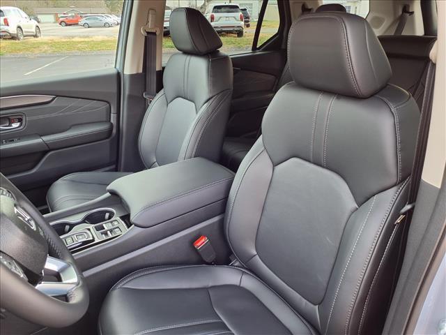 new 2026 Honda Pilot car, priced at $51,995