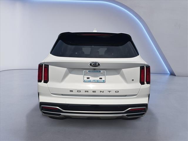 used 2021 Kia Sorento car, priced at $19,349
