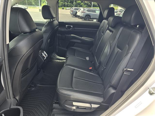 used 2021 Kia Sorento car, priced at $19,349