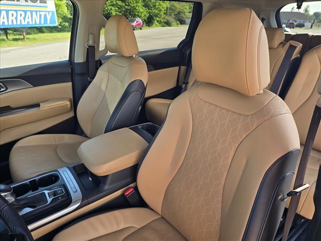 used 2024 Kia Carnival car, priced at $35,618