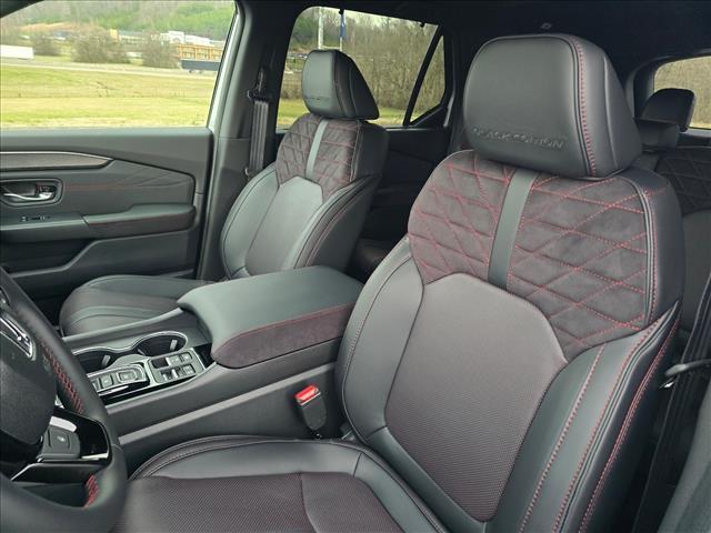 new 2026 Honda Pilot car, priced at $55,875