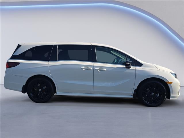 new 2026 Honda Odyssey car, priced at $43,895