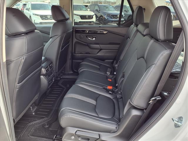 new 2026 Honda Pilot car, priced at $49,295