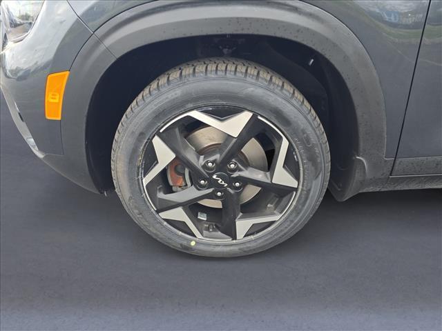 used 2024 Kia Seltos car, priced at $21,961