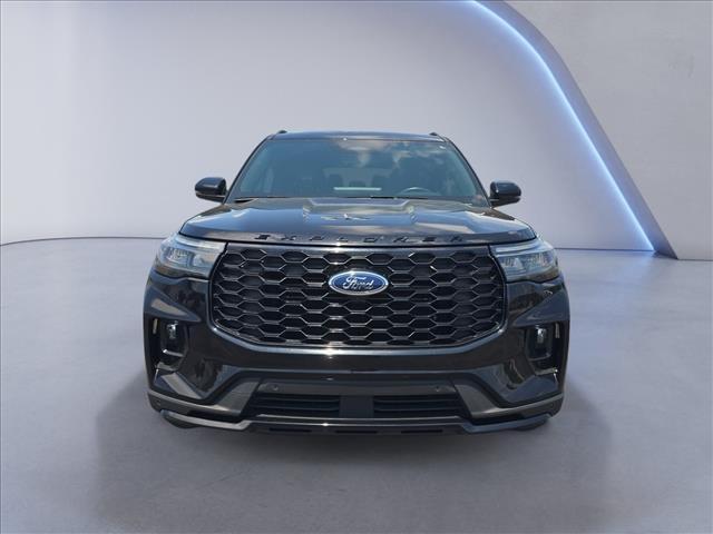 used 2025 Ford Explorer car, priced at $37,474