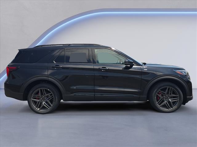 used 2025 Ford Explorer car, priced at $37,474