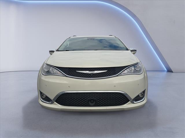 used 2017 Chrysler Pacifica car, priced at $12,498