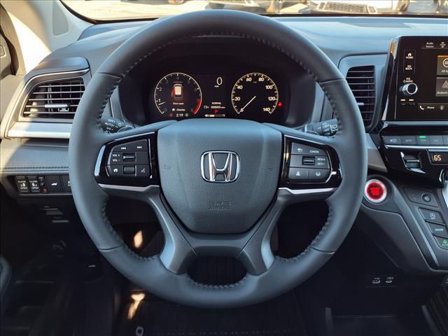 new 2026 Honda Odyssey car, priced at $42,937