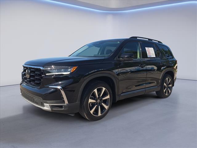used 2024 Honda Pilot car, priced at $46,229