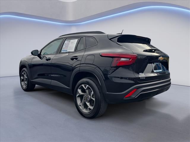 used 2025 Chevrolet Trax car, priced at $22,959