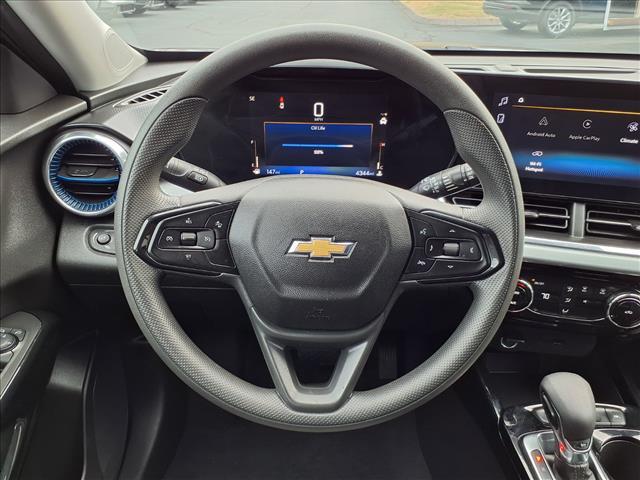 used 2025 Chevrolet Trax car, priced at $22,959