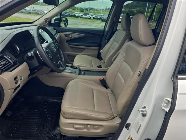 used 2022 Honda Ridgeline car, priced at $31,786