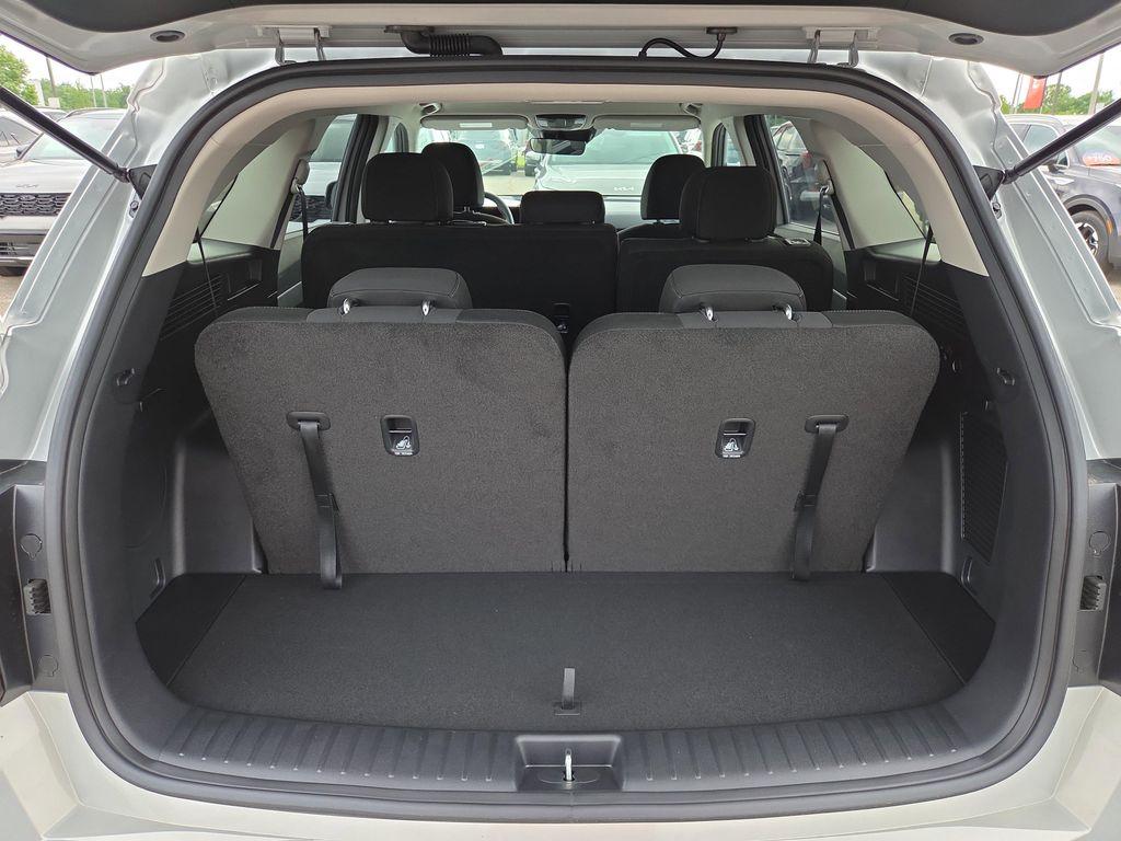 new 2026 Kia Sorento car, priced at $31,182