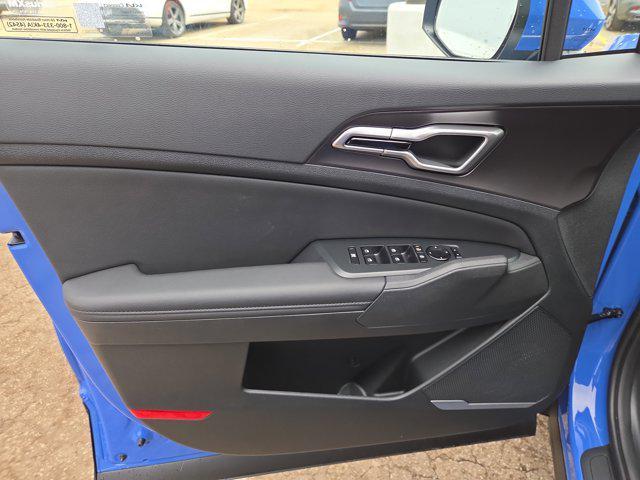 new 2026 Kia Sportage car, priced at $31,096