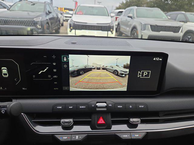 new 2025 Kia K4 car, priced at $27,188