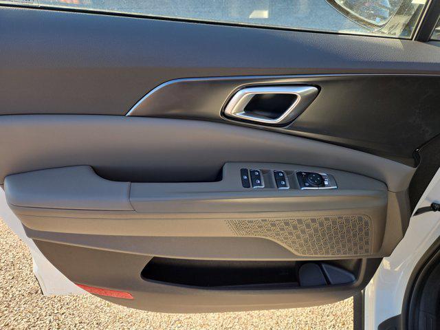 new 2026 Kia Carnival car, priced at $39,505