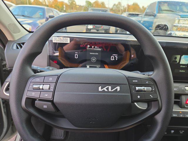 new 2025 Kia K4 car, priced at $23,184