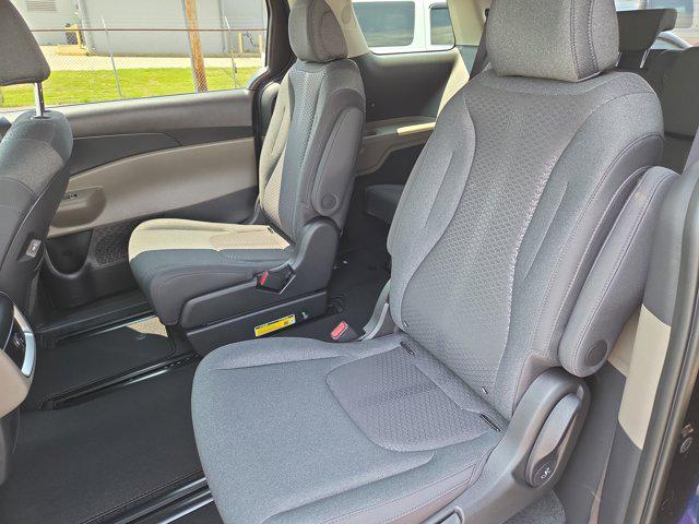 new 2026 Kia Carnival car, priced at $37,229